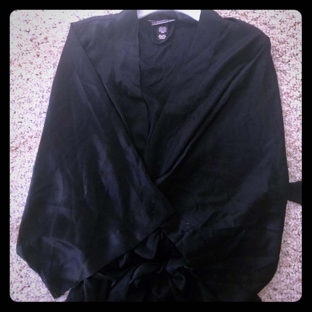 NWT Victoria’s Secret Robe!